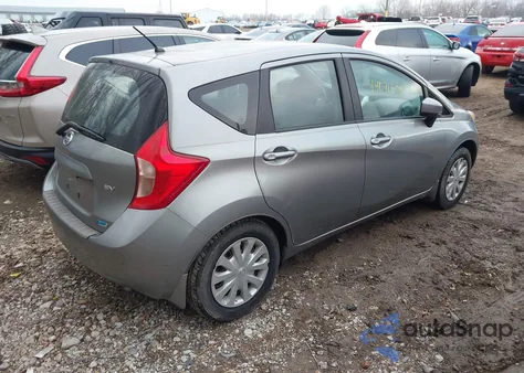 2015 Nissan Versa Note Sv z USA, uszkodzony, nr VIN 3N1CE2CP2FL402846